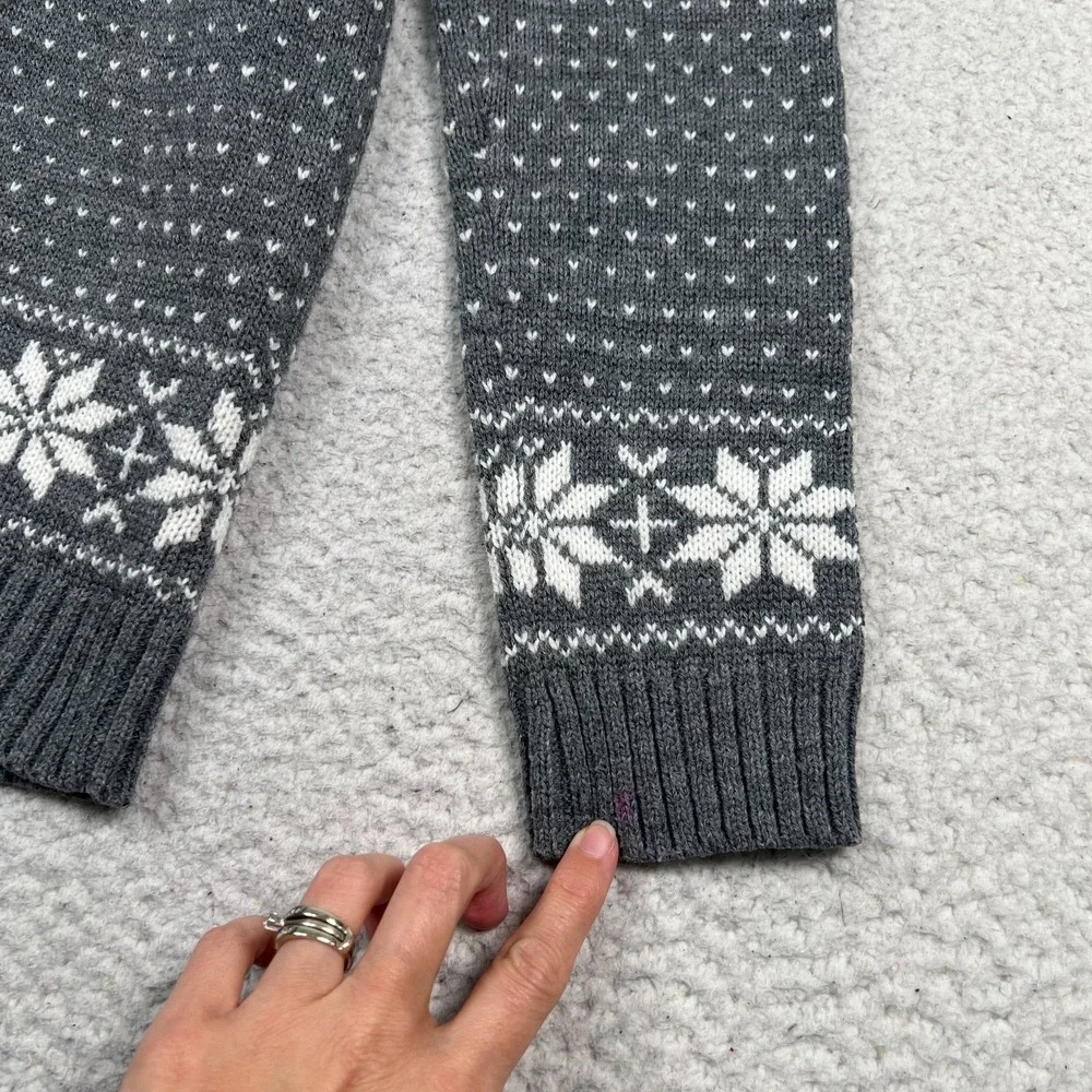 POL Anthropologie Sweater Women's M Knit‎ Fair Isle Snowflake Reindeer Christmas